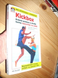 Kickbox - kol. autorů (505914)