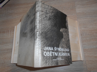 Obětní kámen, Jana Štroblová (507217)