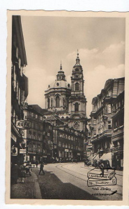 Praha Kostel sv. Mikuláše ulice krámy lidé razítko Viktoria (904220) externí sklad