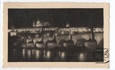 Pohled Praha v noci Karlův most Pražský hrad (1000421) externí sklad