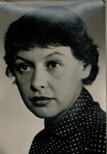 Pohled Irena Kačírková (979121)