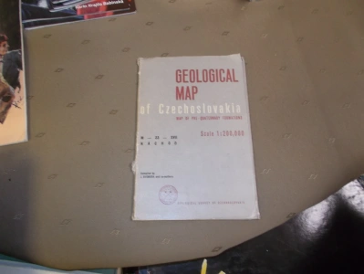 Geological map of Czechoslovakia - Geologická mapa ČSSR M-33-XVII Náchod 1 : 200 000 mapa předčtvrtohorních útvarů (295223)