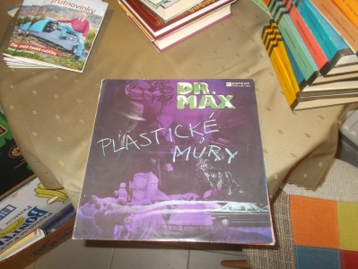 LP Dr. Max Plastické můry (455223) stojan