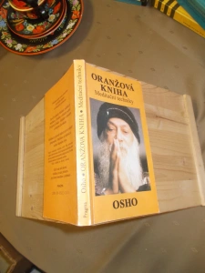 Oranžová kniha Meditační techniky OSHO (132624) velká výloha