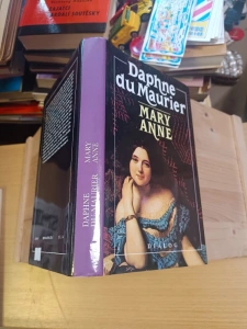 Mary Anne Daphne du Maurier (304024)