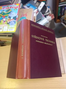 Novodobá střihová technika pánského krejčovství - Kumpanova původní soustava - III. úplně nově přepracované vydání (318924) Z20