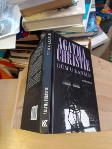 Dům u kanálu Agatha Christie (224924)