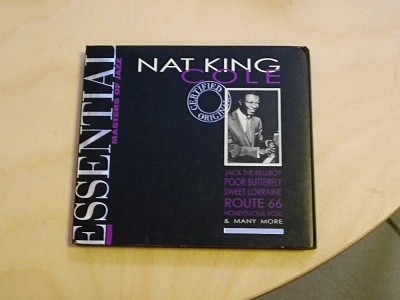 CD Nat King Cole Essential Masters of Jazz (570224) D3A