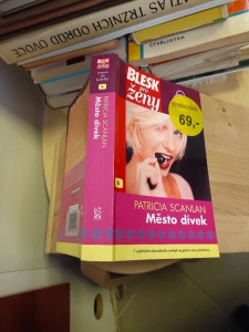 Město dívek Patricia Scanlan (602424) pro ženy