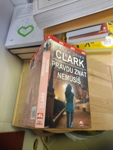 Pravdu znát nemusíš Mary Higgins Clark (614824) A2