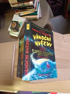 Vánoční hvězdy editor: David G. Hartwell - nadílka fantastických povídek od: Ray Bradbury - Anne McCaffrey - William Gibson - Frederik Pohl - Brian W. Aldiss a mnoha dalších (704124)