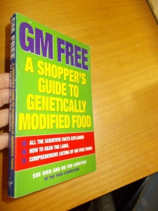 GM Free a shopper´s guide to genetically modified food (3316) ext. sklad