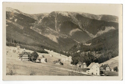 Krkonoše Špindlerův Mlýn Sv. Petr v pozadí Železná hora (315517) ext. sklad