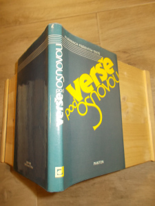 Verše pod osnovou -almanach písňových textů (140120)