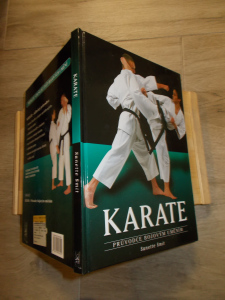 Karate -průvodce bojovým uměním -Sannette Smit (508820)