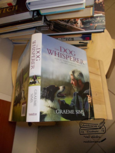 The dog whisperer Graeme Sims (807720)